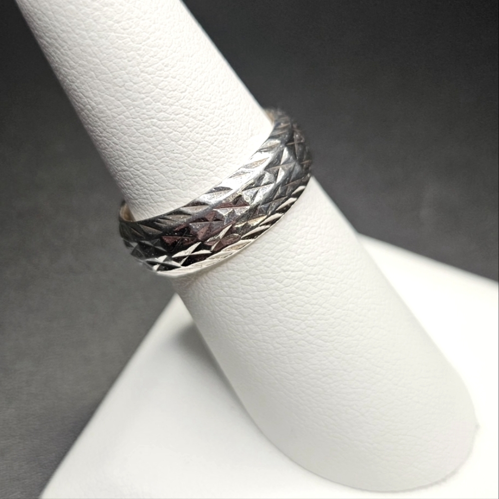 Vintage Sterling Silver Diamond-Cut Band Ring ATI Thailand Size 7 - Picture 3 of 6